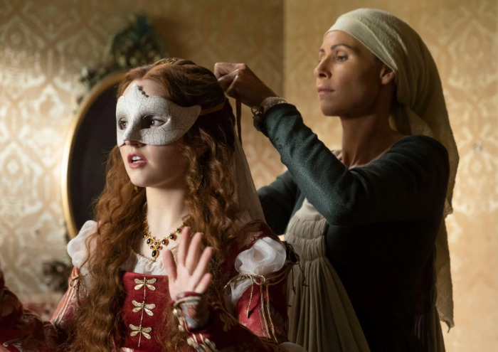 ROSALINE (2022) Movie Trailer: Kaitlyn Dever as Rosaline Seeks to Break up Romeo & Juliet