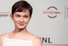Cailee Spaeny Smiling