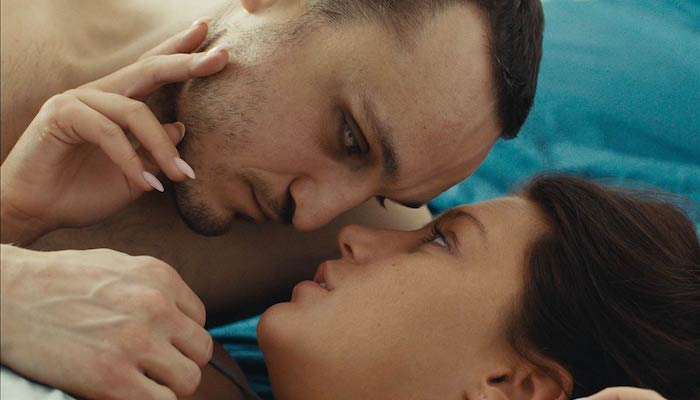 Đánh Giá Phim: PASSAGES [Sundance 2023]: Bước đột phá định mệnh vào giới tính của một nhà làm phim