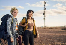 Julia Garner Jessica Henwick The Royal Hotel