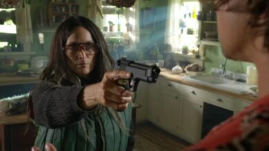 Carrie Anne Moss Die Alone