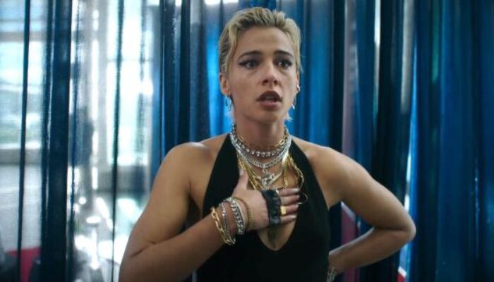 Naomi Scott Smile