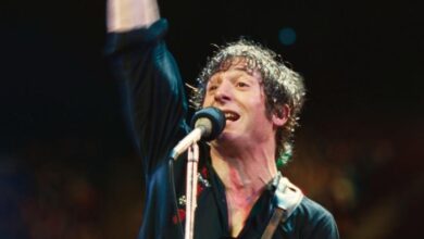 Jeremy Allen White Springsteen Deliver Me From Nowhere