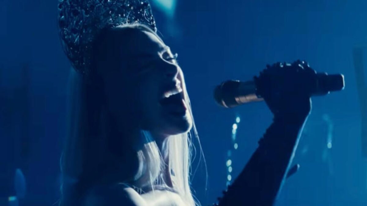 Film Review: MOTHER MARY (2026): A Tale of Passion and Obsession Expertly Told with a Knockout Performance by Anne Hathaway
