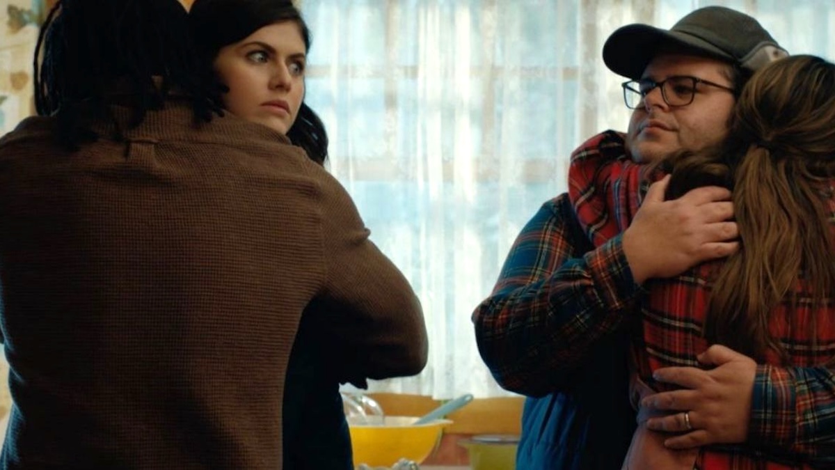 film-book.com - Rollo Tomasi - COUPLES WEEKEND (2025) Movie Trailer: Four Adults Navigate Deception & Desire